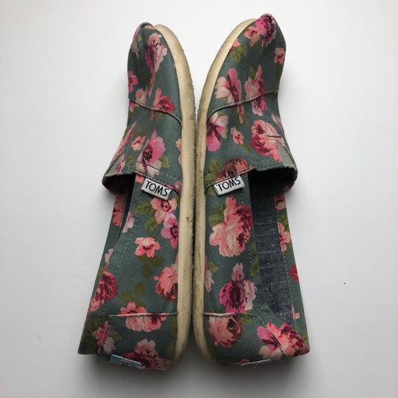 TOMS Rose Print Slip on Sneakers Blue Pink Size 7.5 - Picture 4 of 6